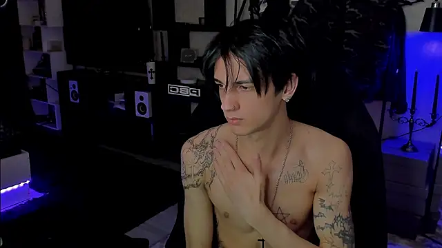 Snapshot of MarkBrowniii chatting on June 25, 7:30 pm MarkBrowniii online show from June 25, 7:30 pm