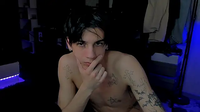 MarkBrowniii online show from May 22, 1:36 am