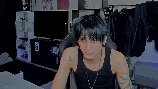 MarkBrowniii online show from February 13, 7:58 pm