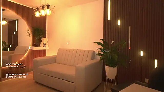 AnnaTaylor1 online show from January 13, 12:15 am