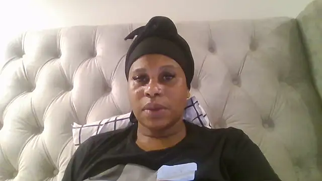 Snapshot of Nattybae09 chatting on December 1, 8:42 pm Nattybae09 online show from December 1, 8:42 pm