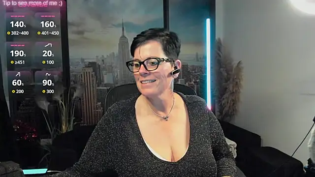 Snapshot of ninarandmann chatting on September 17, 5:48 pm ninarandmann online show from September 17, 5:48 pm
