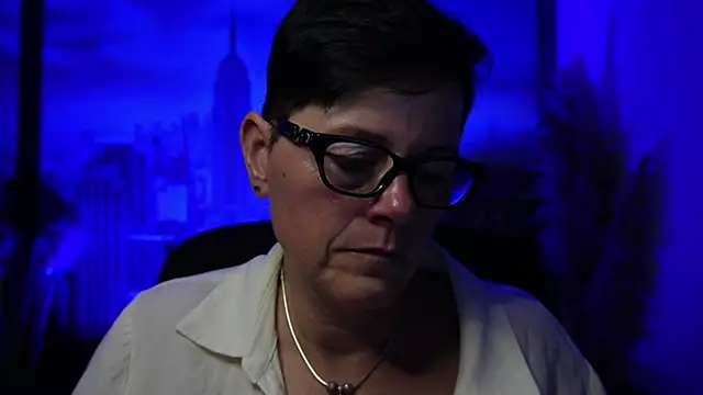 Snapshot of ninarandmann chatting on November 26, 6:08 pm ninarandmann online show from November 26, 6:08 pm