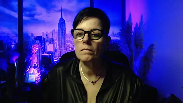 ninarandmann online show from April 2, 4:13 pm