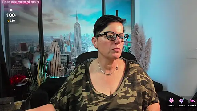 Snapshot of ninarandmann chatting on October 13, 4:52 pm ninarandmann online show from October 13, 4:52 pm