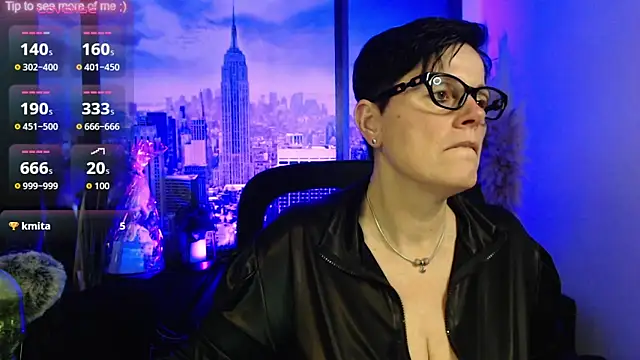 Snapshot of ninarandmann chatting on February 2, 5:34 pm ninarandmann online show from February 2, 5:34 pm