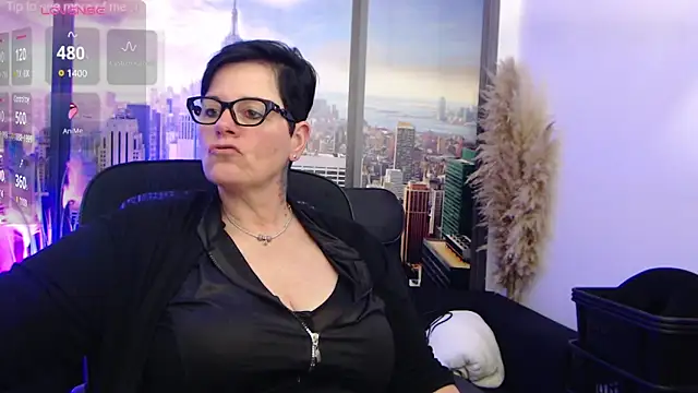 Snapshot of ninarandmann chatting on March 8, 6:58 pm ninarandmann online show from March 8, 6:58 pm