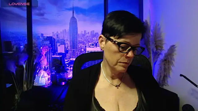 Snapshot of ninarandmann chatting on May 11, 2:45 pm ninarandmann online show from May 11, 2:45 pm
