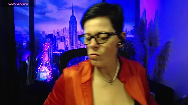 ninarandmann online show from March 16, 4:43 pm