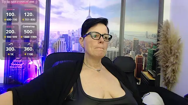 Snapshot of ninarandmann chatting on February 20, 5:52 pm ninarandmann online show from February 20, 5:52 pm