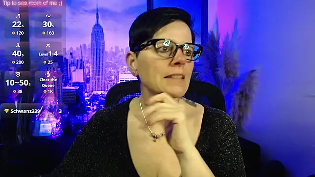 ninarandmann online show from April 14, 2:44 pm