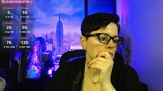 Snapshot of ninarandmann chatting on February 3, 5:29 pm ninarandmann online show from February 3, 5:29 pm