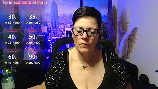 Snapshot of ninarandmann chatting on July 9, 2:49 pm ninarandmann online show from July 9, 2:49 pm