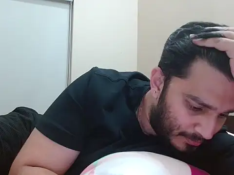 robintoit online show from March 1, 4:07 pm