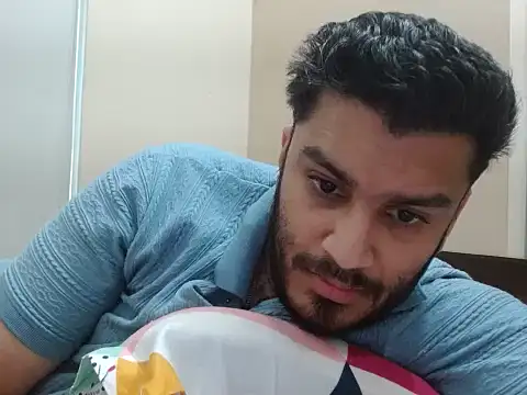 robintoit online show from April 5, 3:35 am