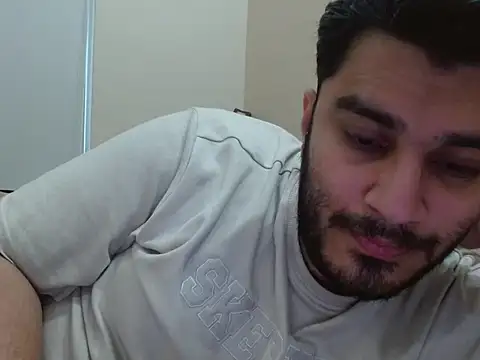 robintoit online show from September 13, 3:28 am