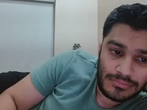robintoit online show from May 9, 8:12 pm