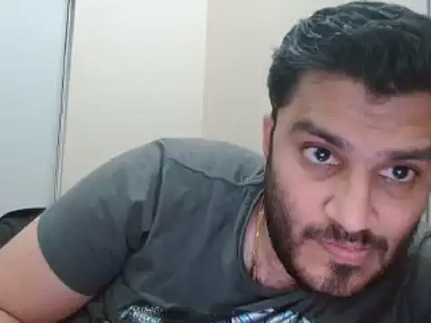 Snapshot of robintoit chatting on July 14, 2:34 pm robintoit online show from July 14, 2:34 pm