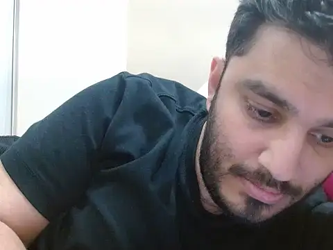 robintoit online show from March 30, 1:18 am