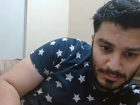 robintoit online show from November 6, 6:45 pm