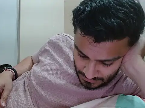 robintoit online show from March 31, 3:03 pm