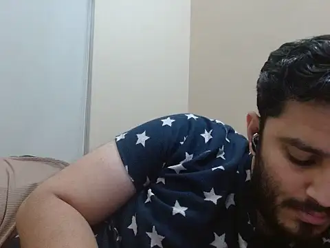 robintoit online show from November 7, 8:08 am