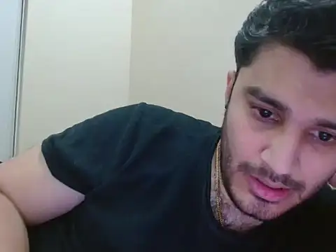 robintoit online show from November 25, 4:40 pm