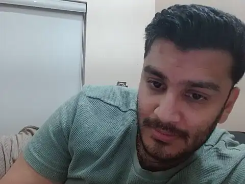robintoit online show from April 30, 6:26 pm