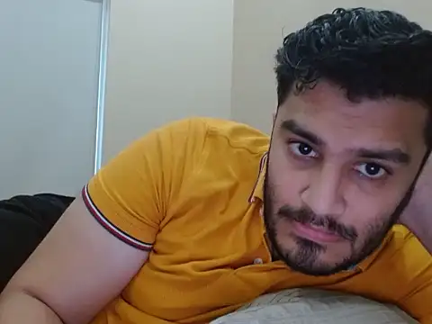 robintoit online show from October 27, 4:24 am