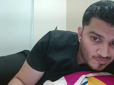 robintoit online show from March 13, 10:31 am