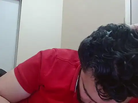 robintoit online show from December 15, 3:40 pm