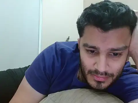 robintoit online show from February 13, 4:01 am