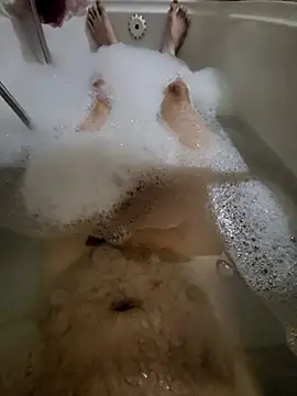 high andlow420 online show from December 22, 6:30 pm