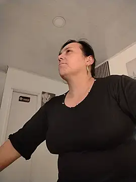 Natasha milf   online show from June 23, 5:11 pm