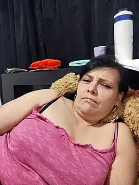 Natasha milf   online show from November 6, 12:25 am