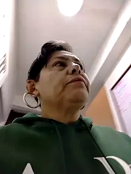 Natasha milf   online show from April 6, 12:50 pm