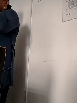 Natasha milf   online show from April 13, 12:53 pm