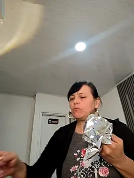 Natasha milf   online show from January 31, 8:29 pm