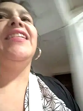 Natasha milf   online show from April 23, 1:01 am