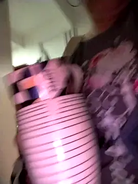 Natasha milf   online show from April 14, 12:59 am