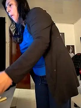 Natasha milf   online show from May 2, 1:05 pm