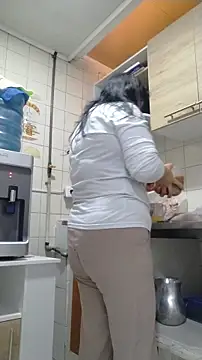 Natasha milf   online show from June 27, 4:02 pm