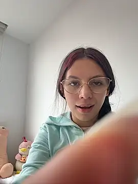 Bonniepark online show from February 14, 5:02 pm