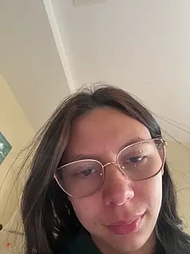 Snapshot of Bonniepark chatting on November 6, 12:31 pm Bonniepark online show from November 6, 12:31 pm