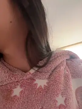 Snapshot of Bonniepark chatting on November 30, 1:01 pm Bonniepark online show from November 30, 1:01 pm