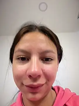 Snapshot of Bonniepark chatting on November 13, 12:09 pm Bonniepark online show from November 13, 12:09 pm