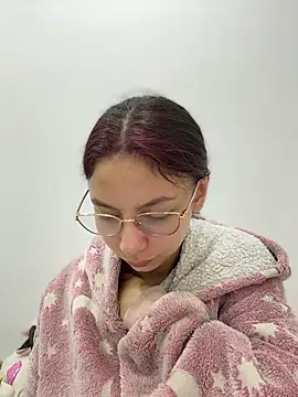 Bonniepark online show from December 21, 12:18 pm