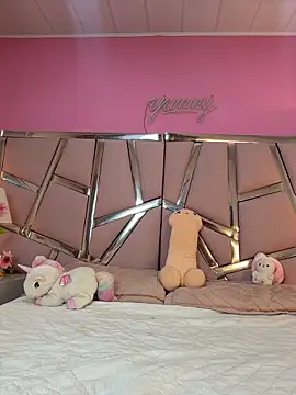 Bonniepark online show from April 8, 12:39 pm