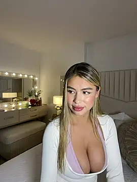  laura 02 online show from March 24, 12:32 am