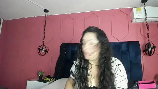 hanny milf online show from May 28, 12:22 pm